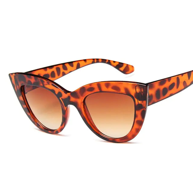 Gafas de sol de moda con forma de ojo de gato